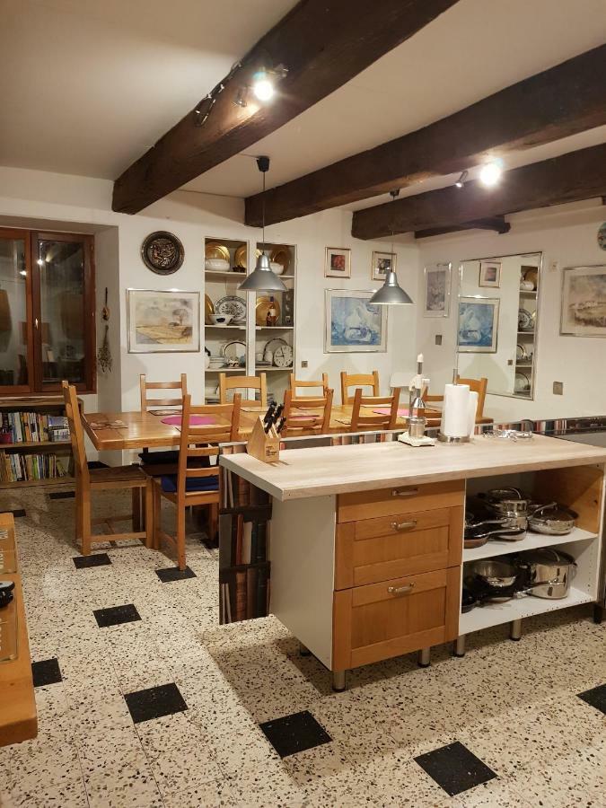 Villa Le Vieux Couvent à Deviat Extérieur photo